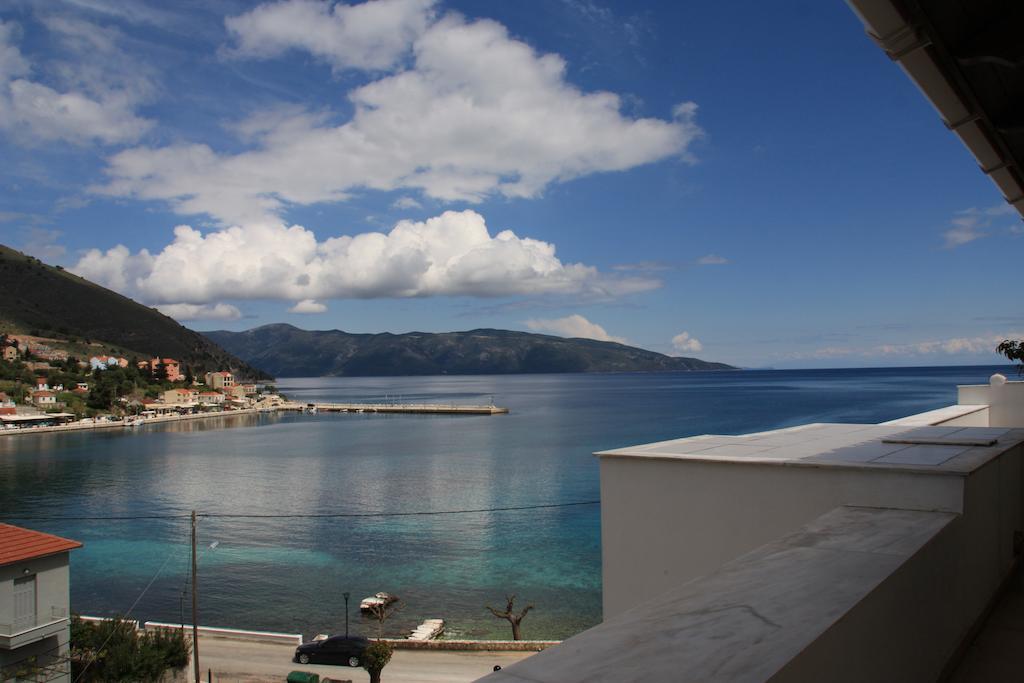 Santafemia Apartment Agia Efimia Bilik gambar