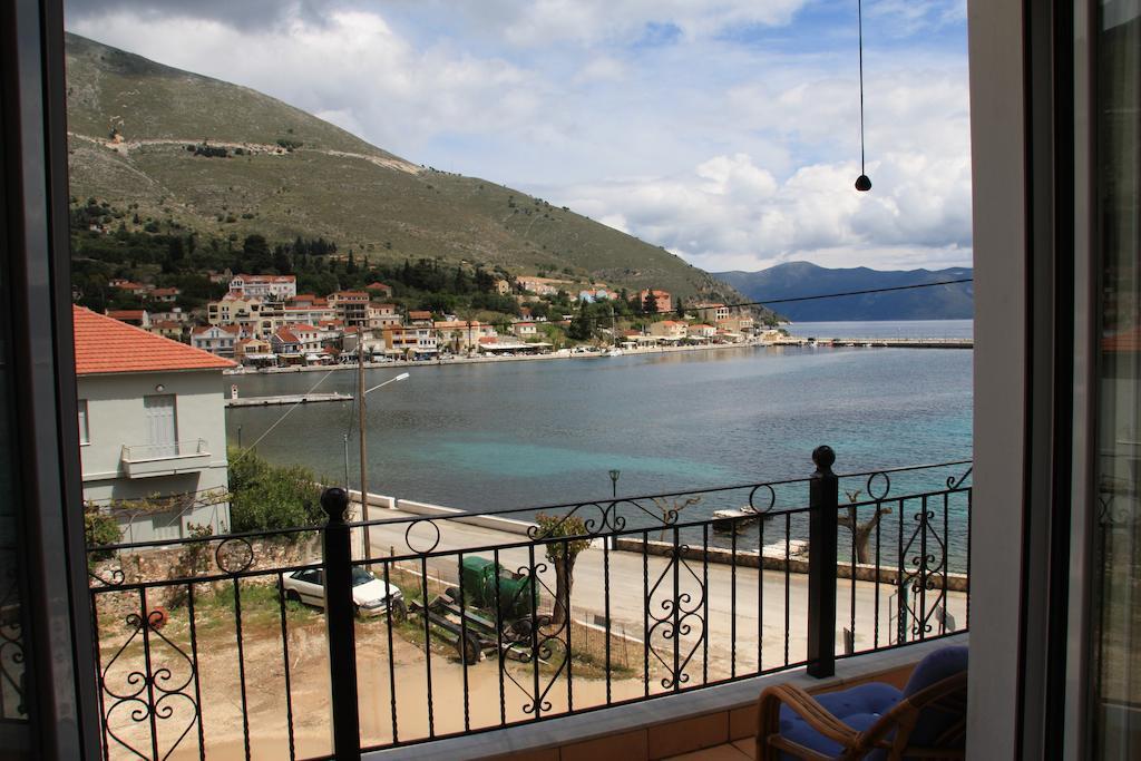 Santafemia Apartment Agia Efimia Bilik gambar