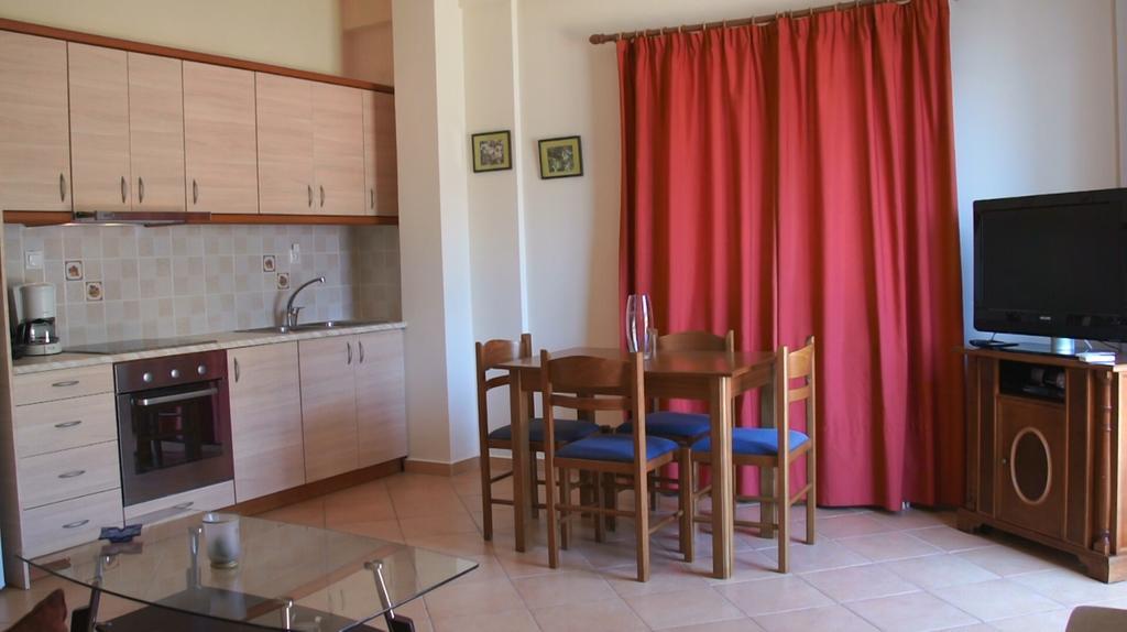 Santafemia Apartment Agia Efimia Bilik gambar