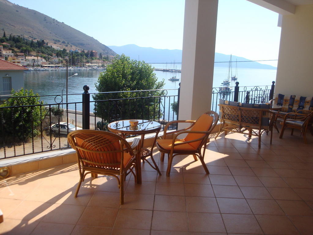 Santafemia Apartment Agia Efimia Bilik gambar