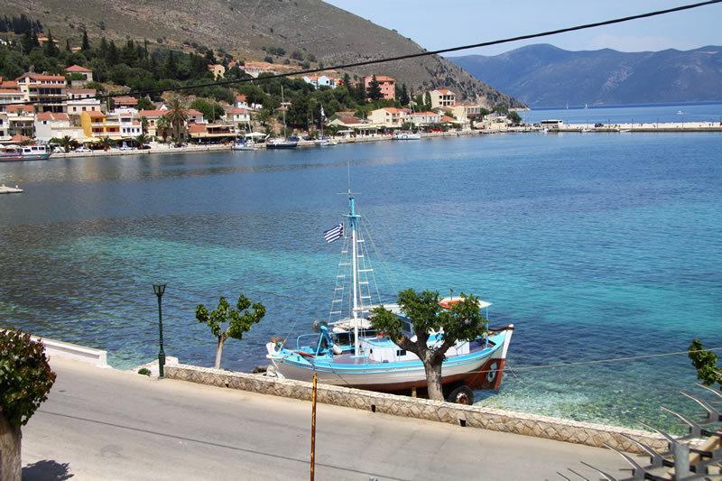 Santafemia Apartment Agia Efimia Luaran gambar