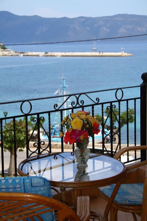 Santafemia Apartment Agia Efimia Bilik gambar