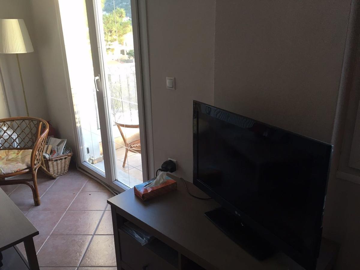 Santafemia Apartment Agia Efimia Luaran gambar