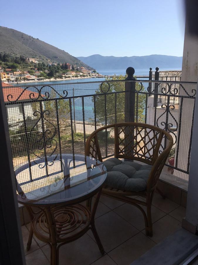 Santafemia Apartment Agia Efimia Luaran gambar